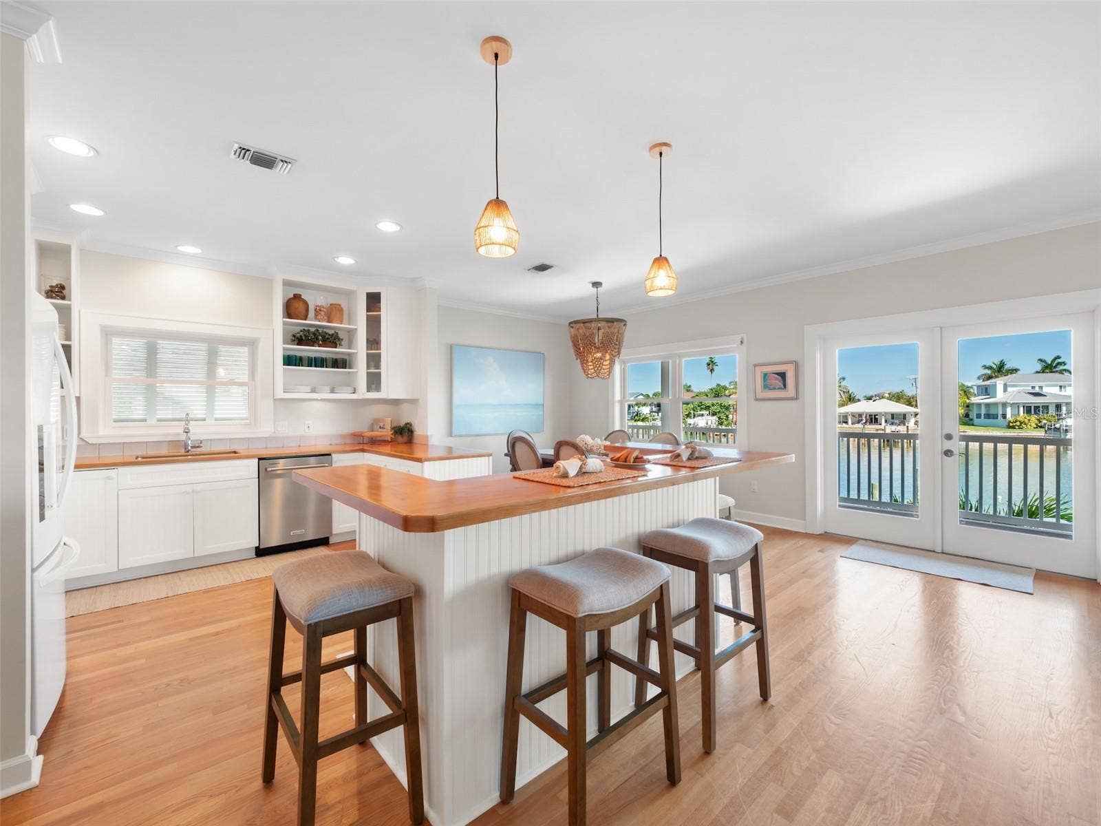 2503 PASS A GRILLE WAY, St Pete Beach, FL 33706