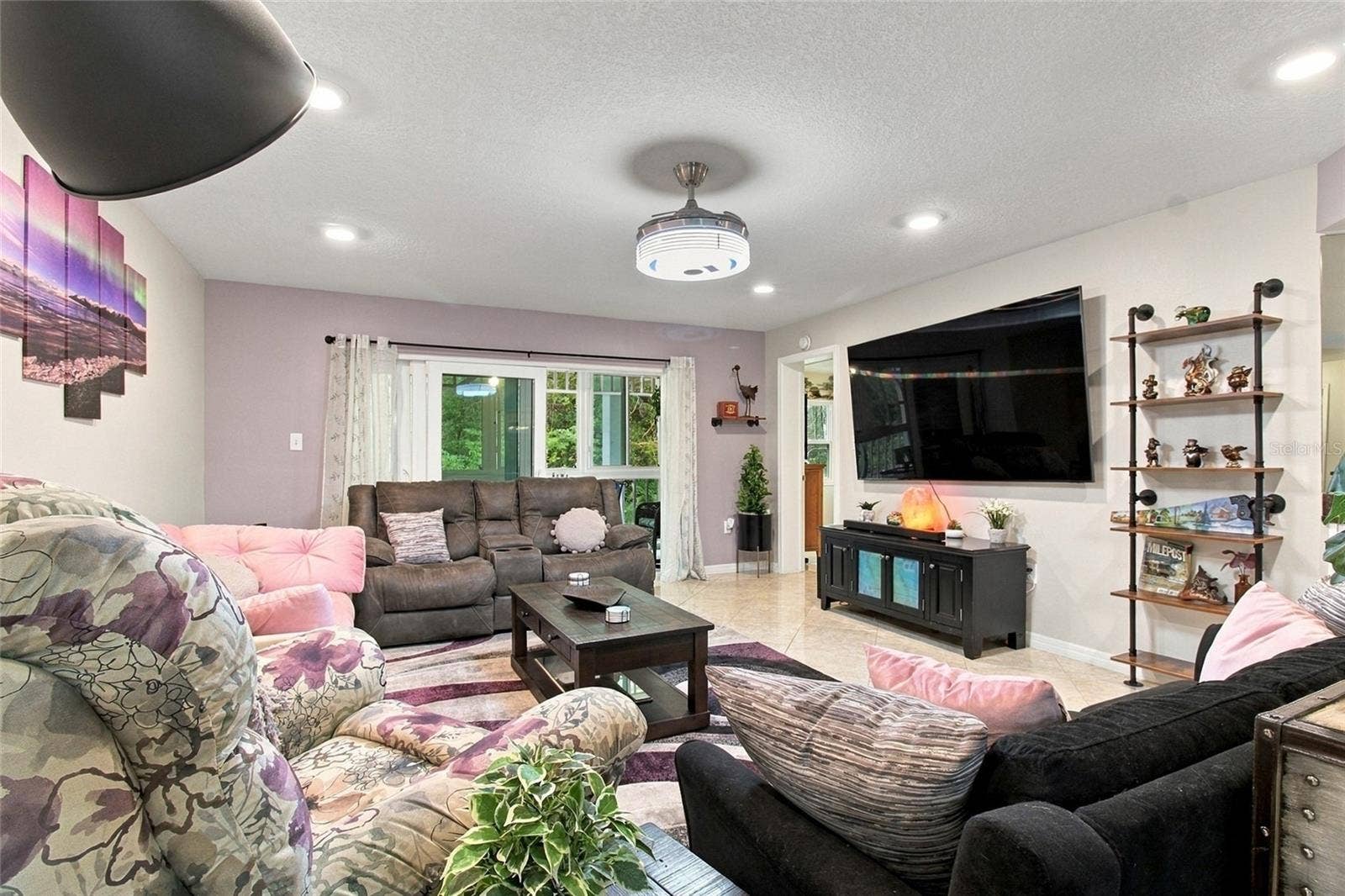 2511 DOLLY BAY DRIVE, #104, Palm Harbor, FL 34684 Living Room