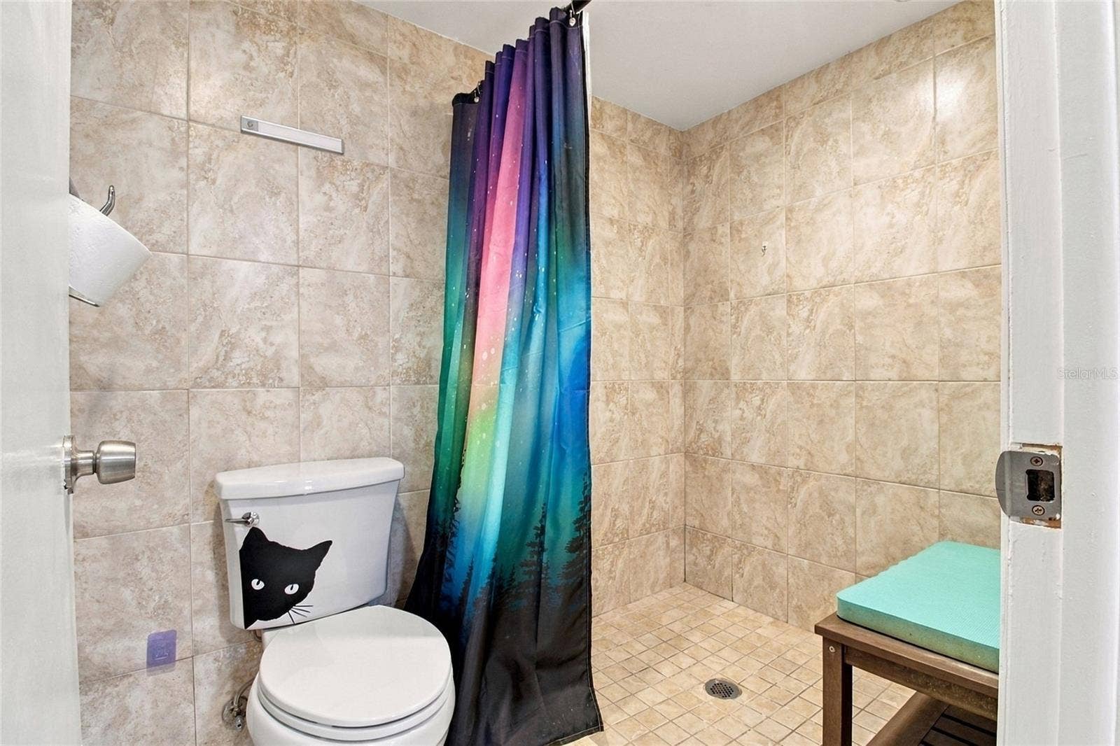 2511 DOLLY BAY DRIVE, #104, Palm Harbor, FL 34684 Primary Ensuite Bath - two walk-in closets and linen closet
