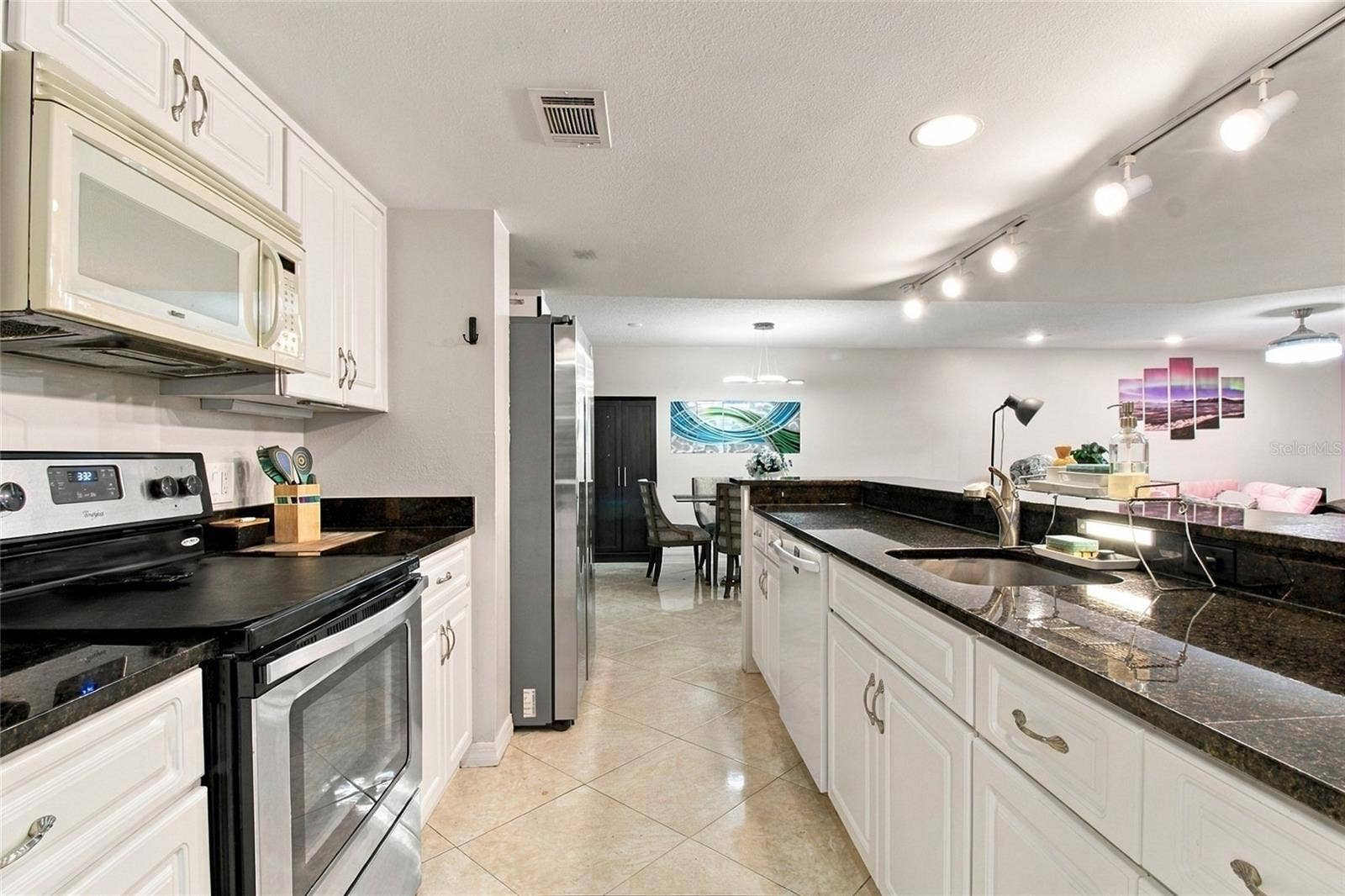 2511 DOLLY BAY DRIVE, #104, Palm Harbor, FL 34684 Open Kitchen