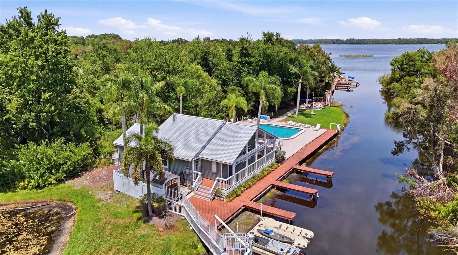 2511 DOLLY BAY DRIVE, #104, Palm Harbor, FL 34684 Arial Clubhouse/boat slips