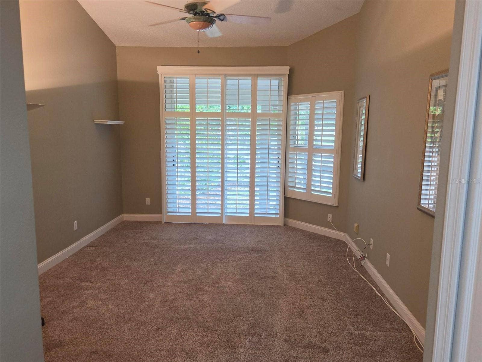 450 DATE PALM COURT NE, St Petersburg, FL 33703 450 DATE PALM COURT NE, St Petersburg, FL 33703