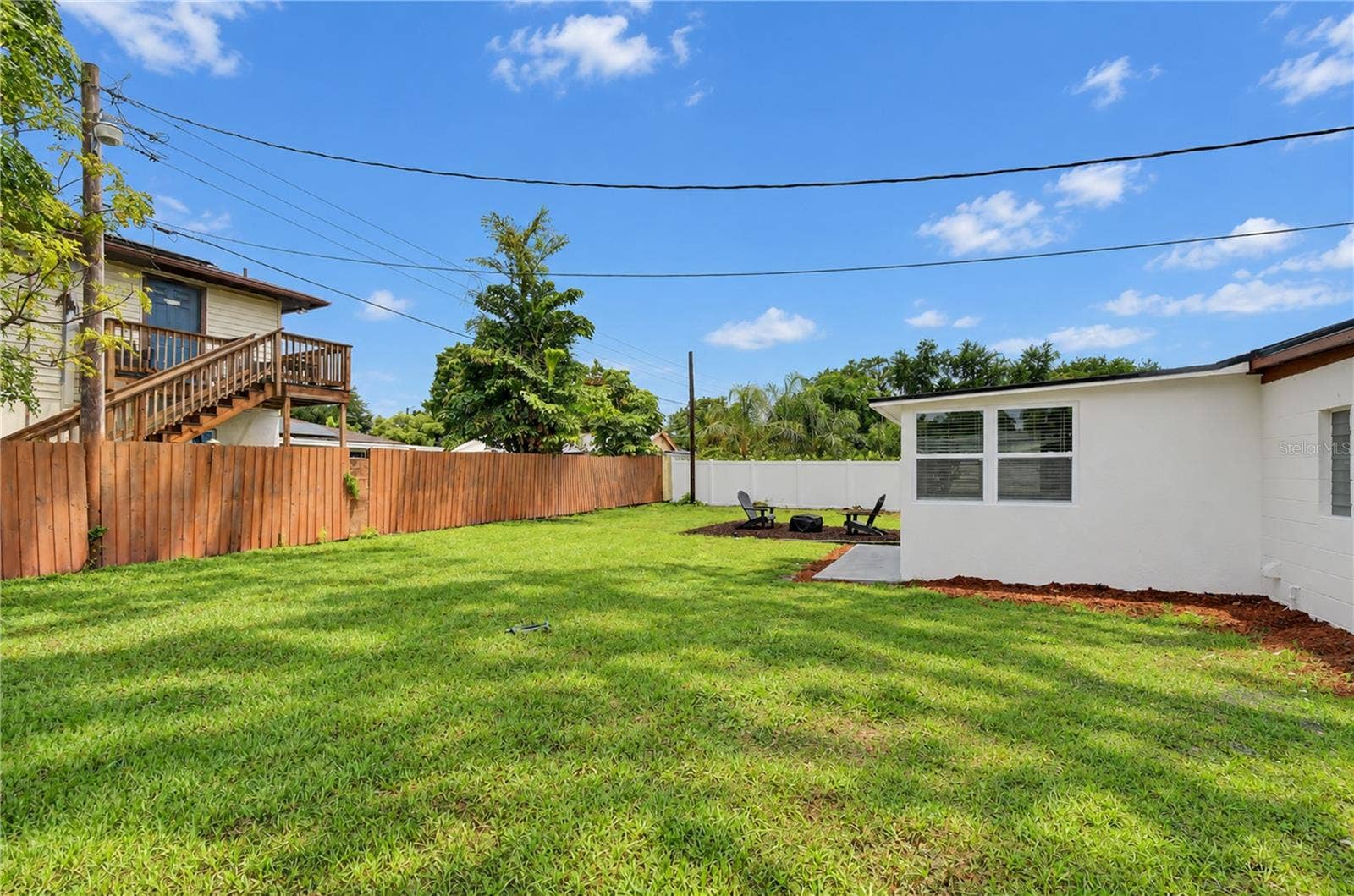 4000 W WALLACE AVENUE, Tampa, FL 33611 4000 W WALLACE AVENUE, Tampa, FL 33611