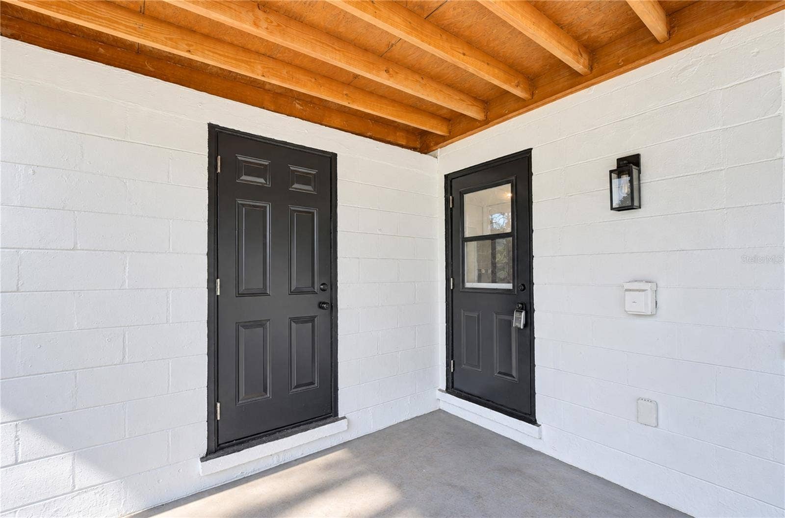4000 W WALLACE AVENUE, Tampa, FL 33611 4000 W WALLACE AVENUE, Tampa, FL 33611