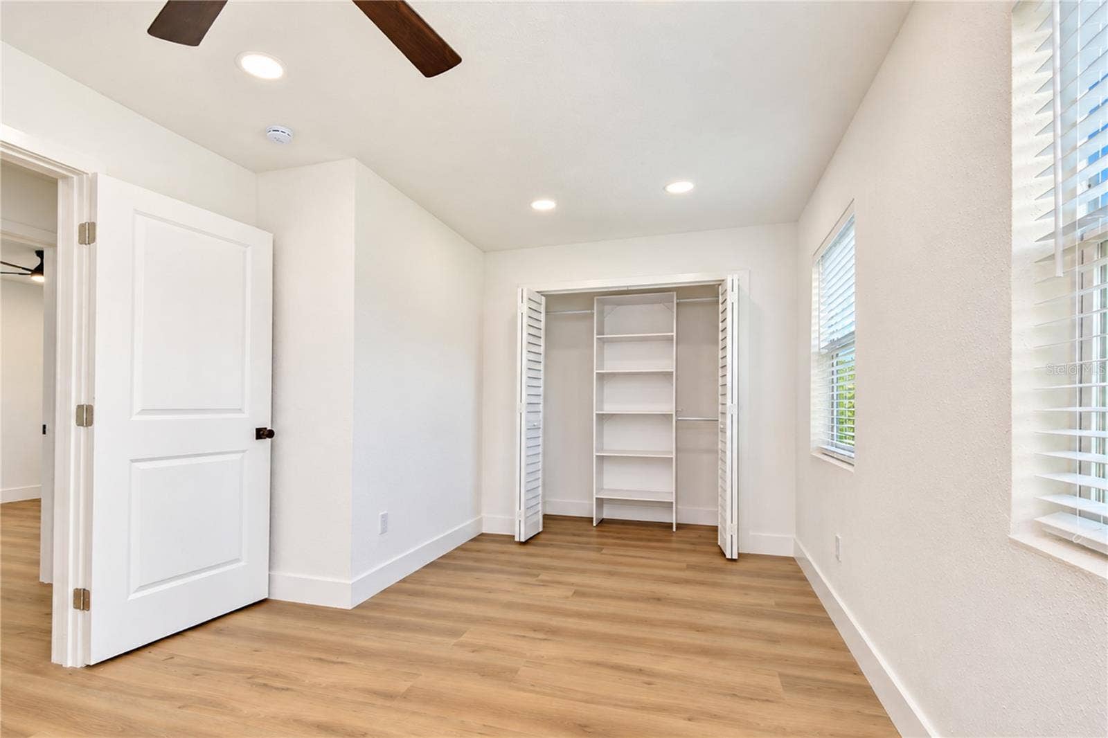 4000 W WALLACE AVENUE, Tampa, FL 33611 4000 W WALLACE AVENUE, Tampa, FL 33611