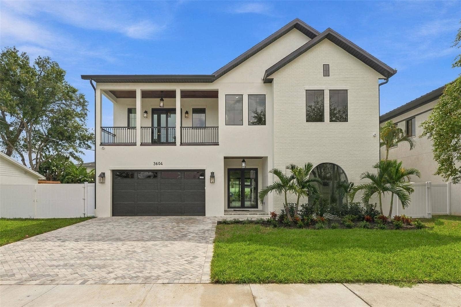 3604 W LEONA STREET, Tampa, FL 33629