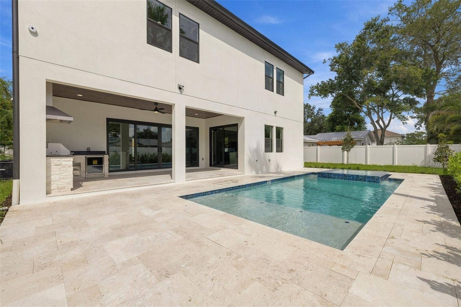 3604 W LEONA STREET, Tampa, FL 33629