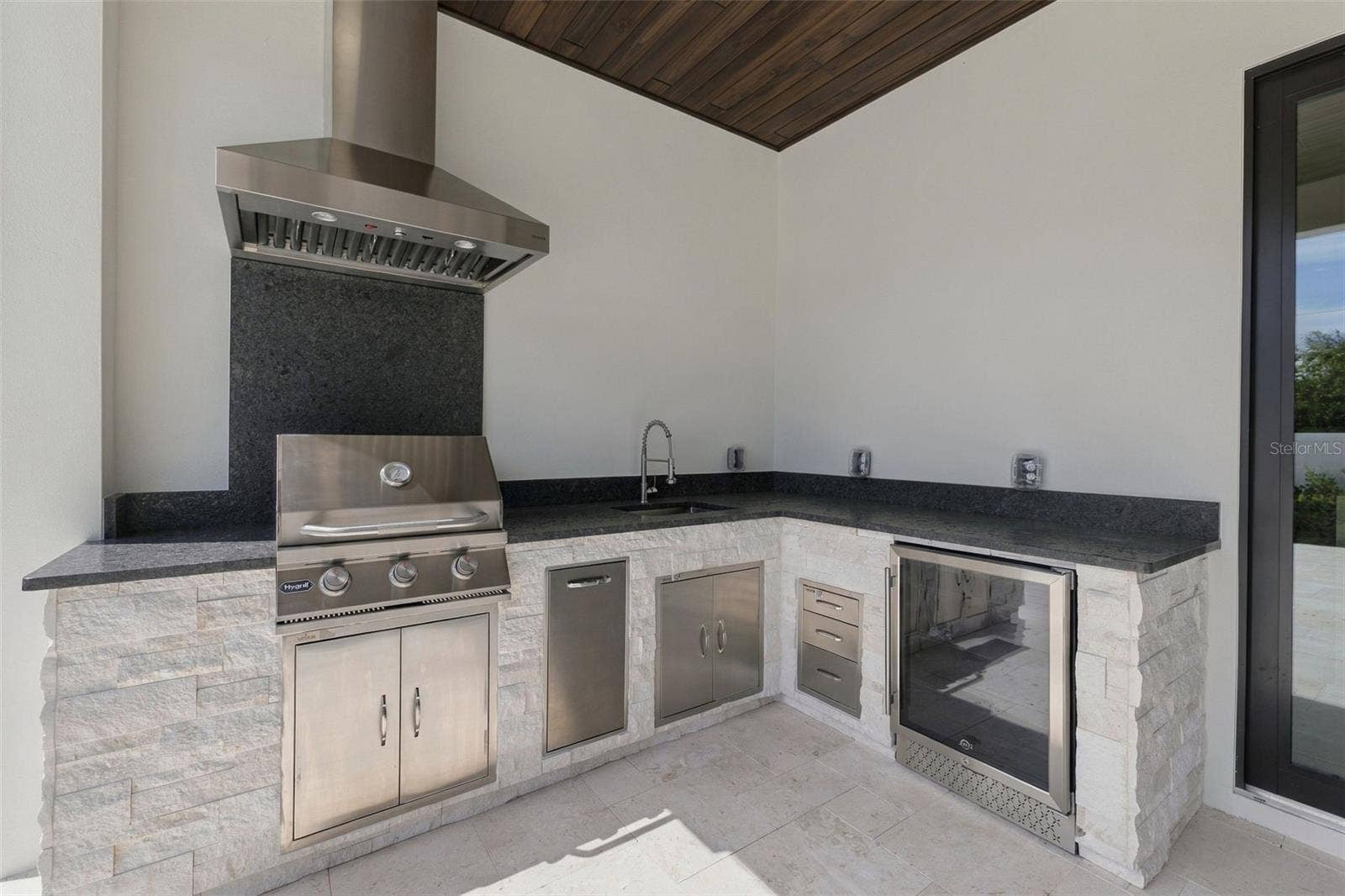 3604 W LEONA STREET, Tampa, FL 33629
