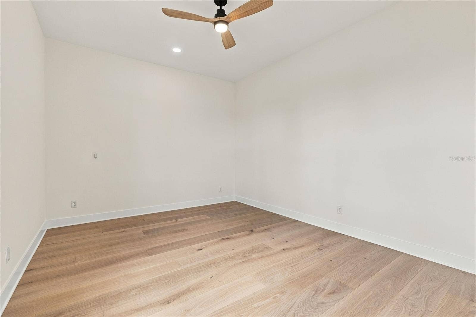 3604 W LEONA STREET, Tampa, FL 33629