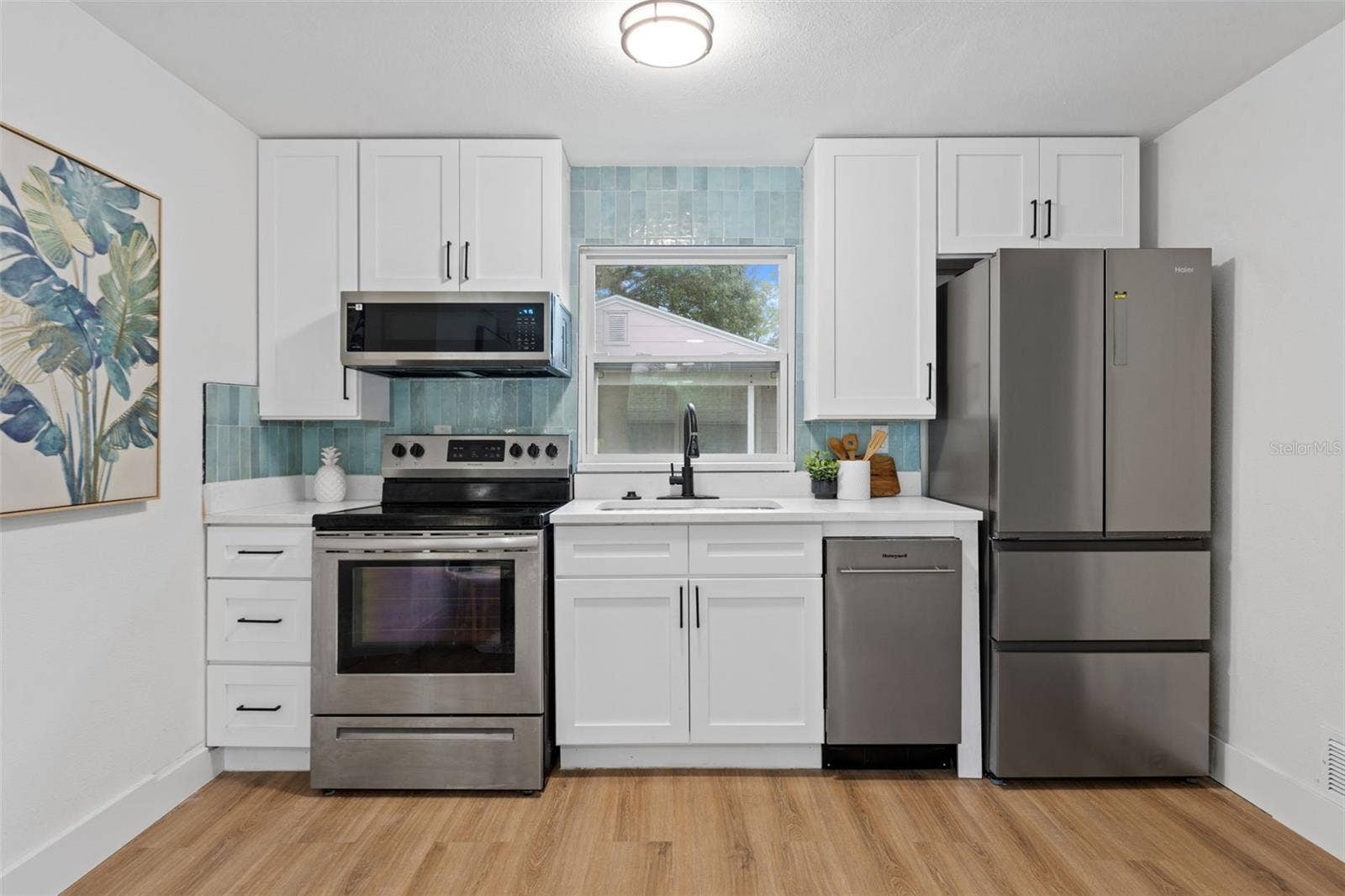 3820 40TH AVENUE N, St Petersburg, FL 33714