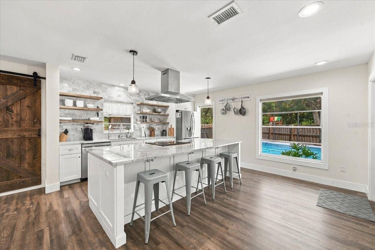2231 S VILLAGE AVENUE, Tampa, FL 33612 2231 S VILLAGE AVENUE, Tampa, FL 33612
