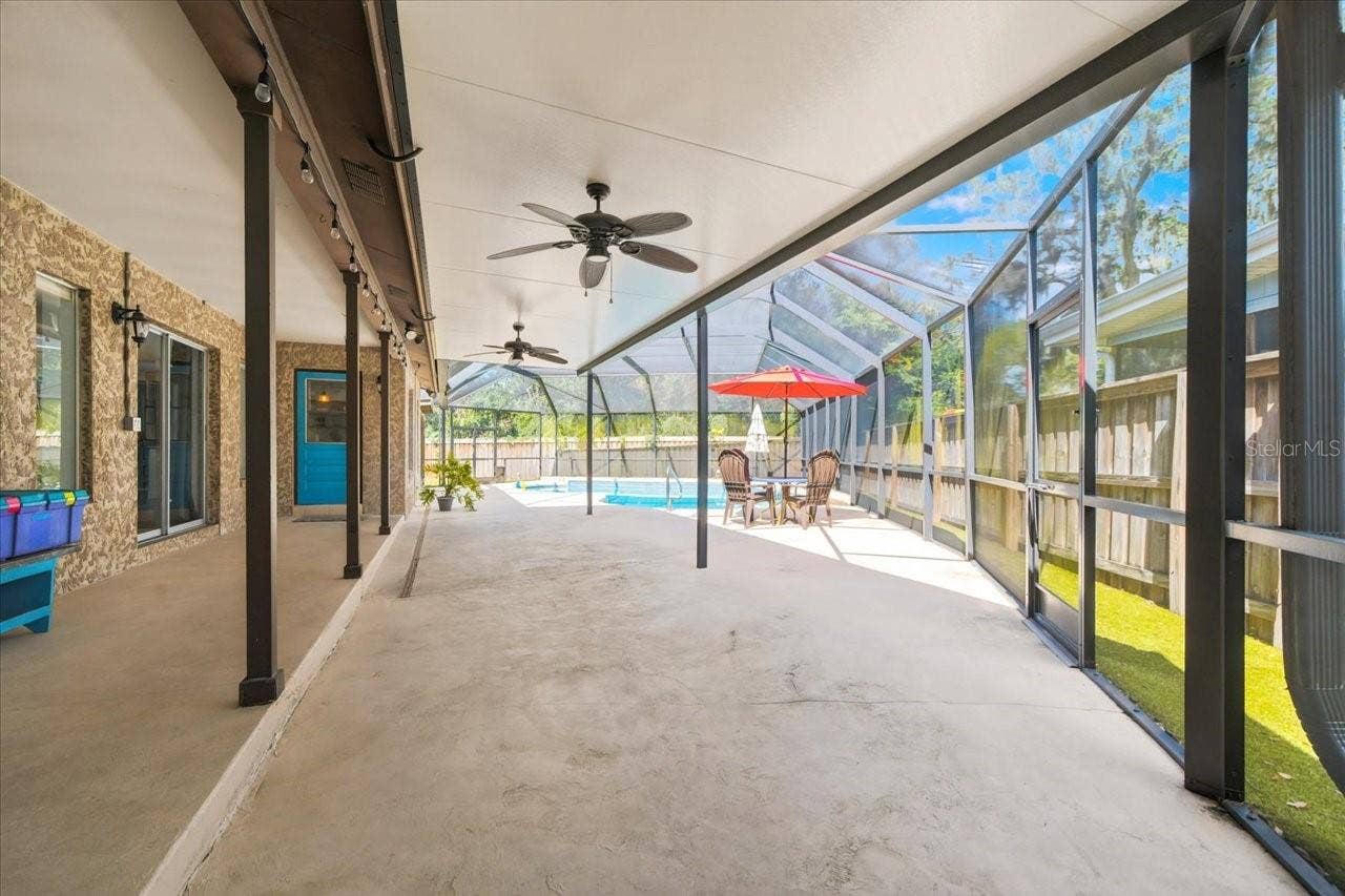 2231 S VILLAGE AVENUE, Tampa, FL 33612 2231 S VILLAGE AVENUE, Tampa, FL 33612
