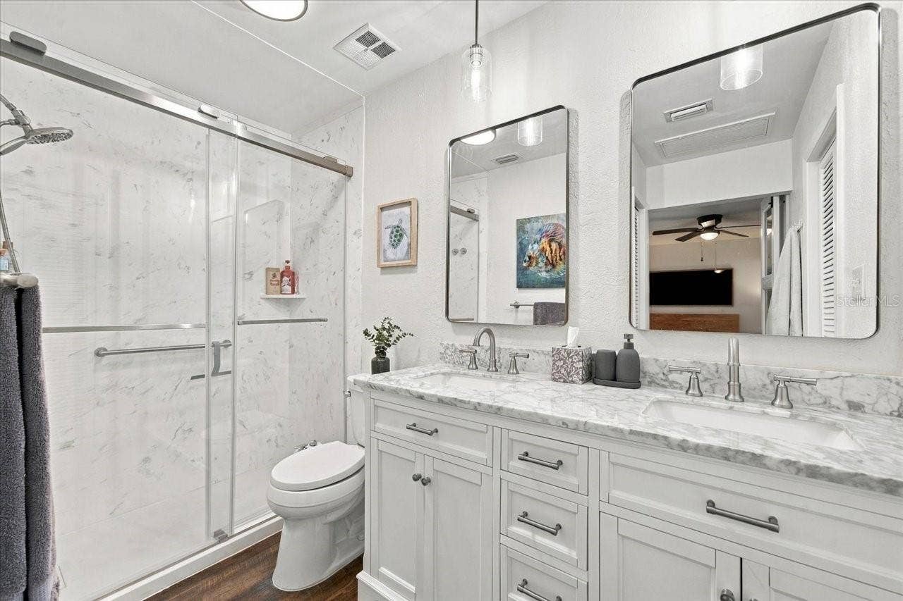2231 S VILLAGE AVENUE, Tampa, FL 33612 2231 S VILLAGE AVENUE, Tampa, FL 33612