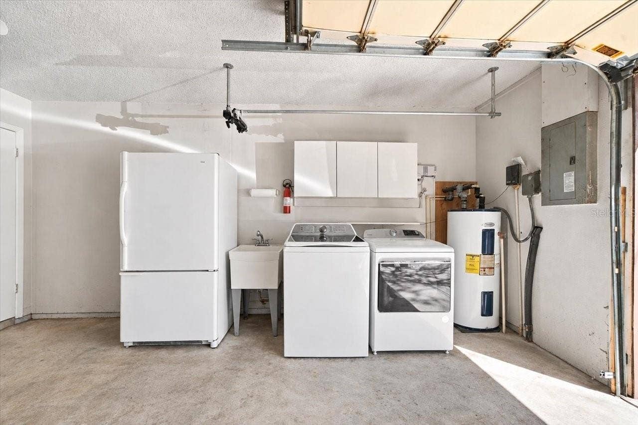 2231 S VILLAGE AVENUE, Tampa, FL 33612 2231 S VILLAGE AVENUE, Tampa, FL 33612