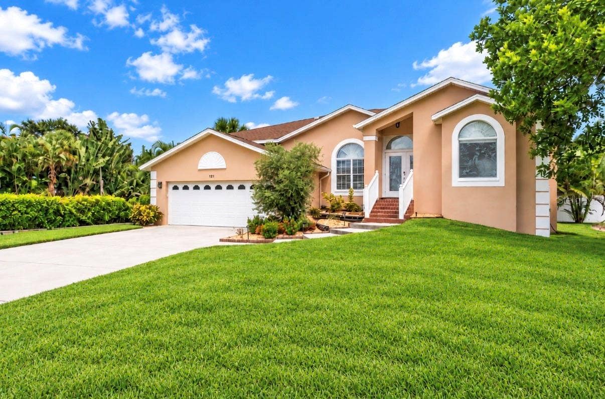121 7TH STREET, Belleair Beach, FL 33786 121 7TH STREET, Belleair Beach, FL 33786