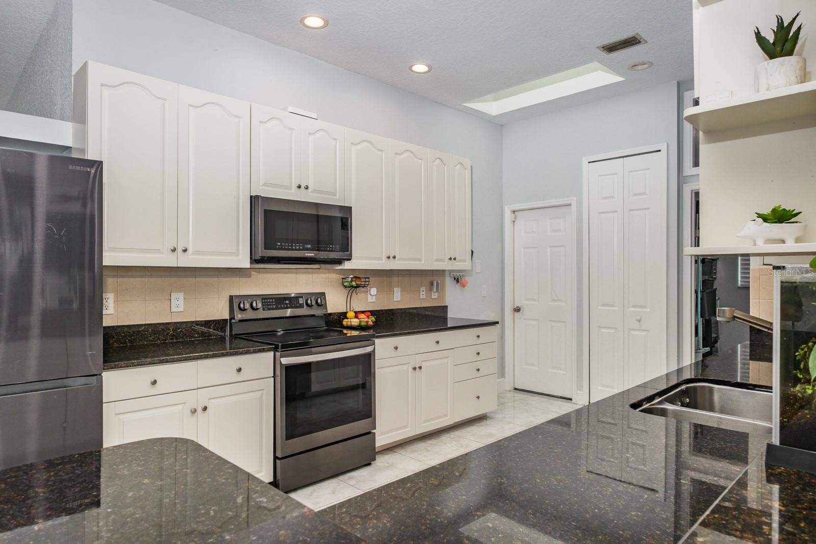 121 7TH STREET, Belleair Beach, FL 33786 121 7TH STREET, Belleair Beach, FL 33786
