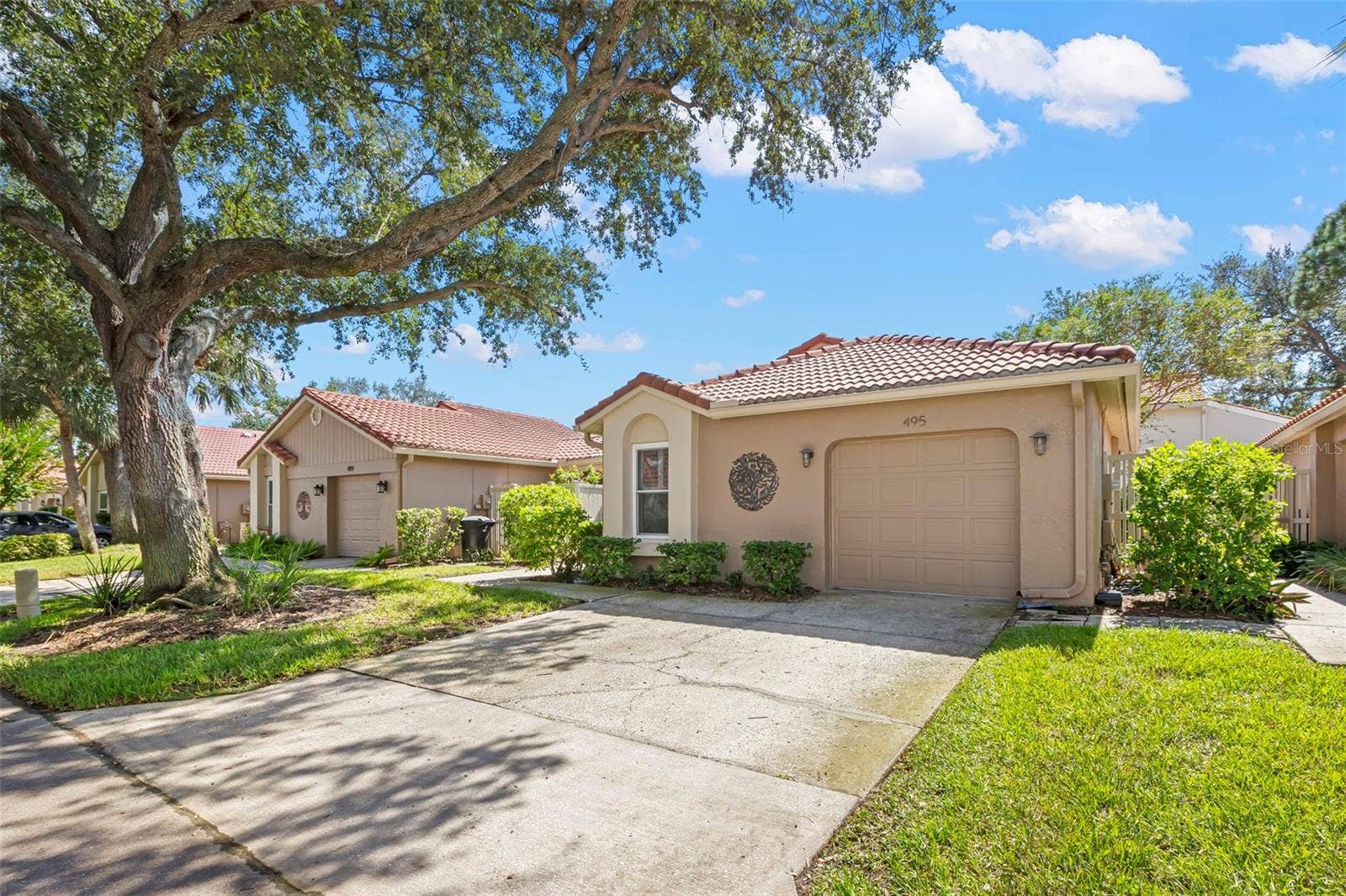495 ST TROPEZ CIRCLE NE, St Petersburg, FL 33703