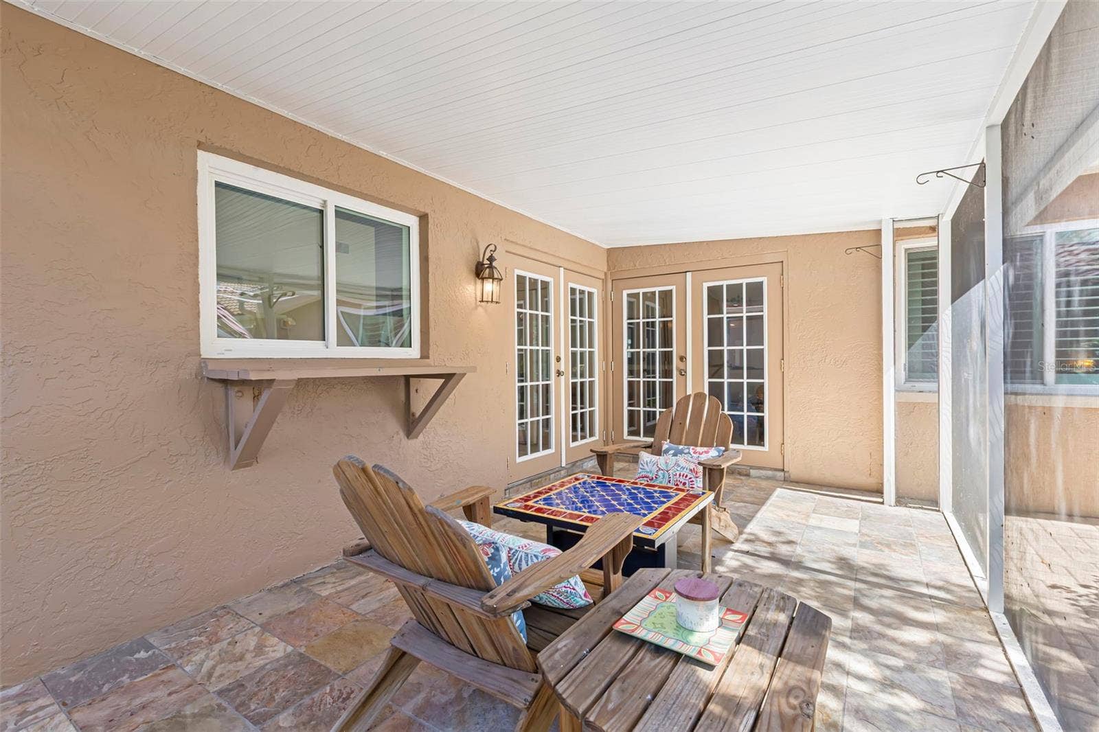 495 ST TROPEZ CIRCLE NE, St Petersburg, FL 33703