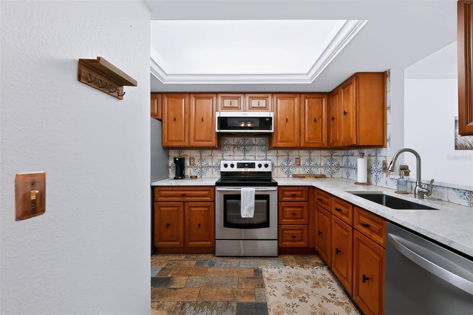 719 PINELLAS BAYWAY S, #311, St Petersburg, FL 33715 719 PINELLAS BAYWAY S, #311, St Petersburg, FL 33715