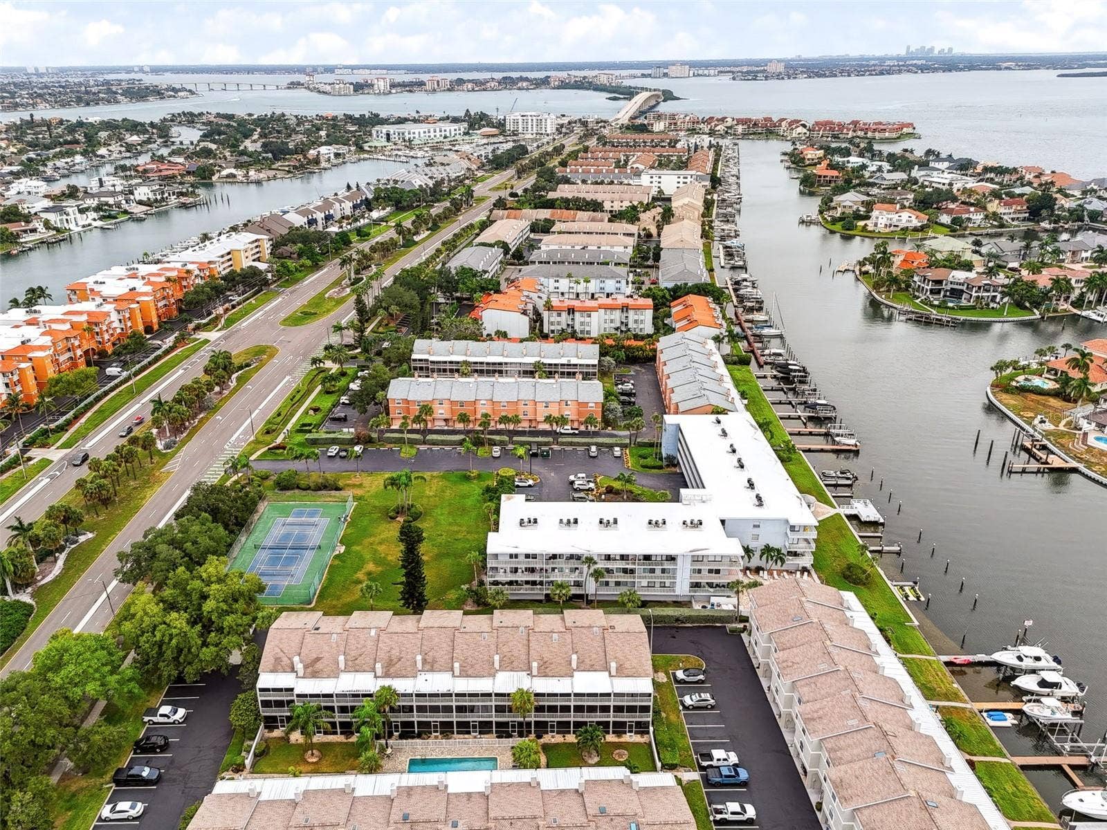 719 PINELLAS BAYWAY S, #311, St Petersburg, FL 33715 719 PINELLAS BAYWAY S, #311, St Petersburg, FL 33715