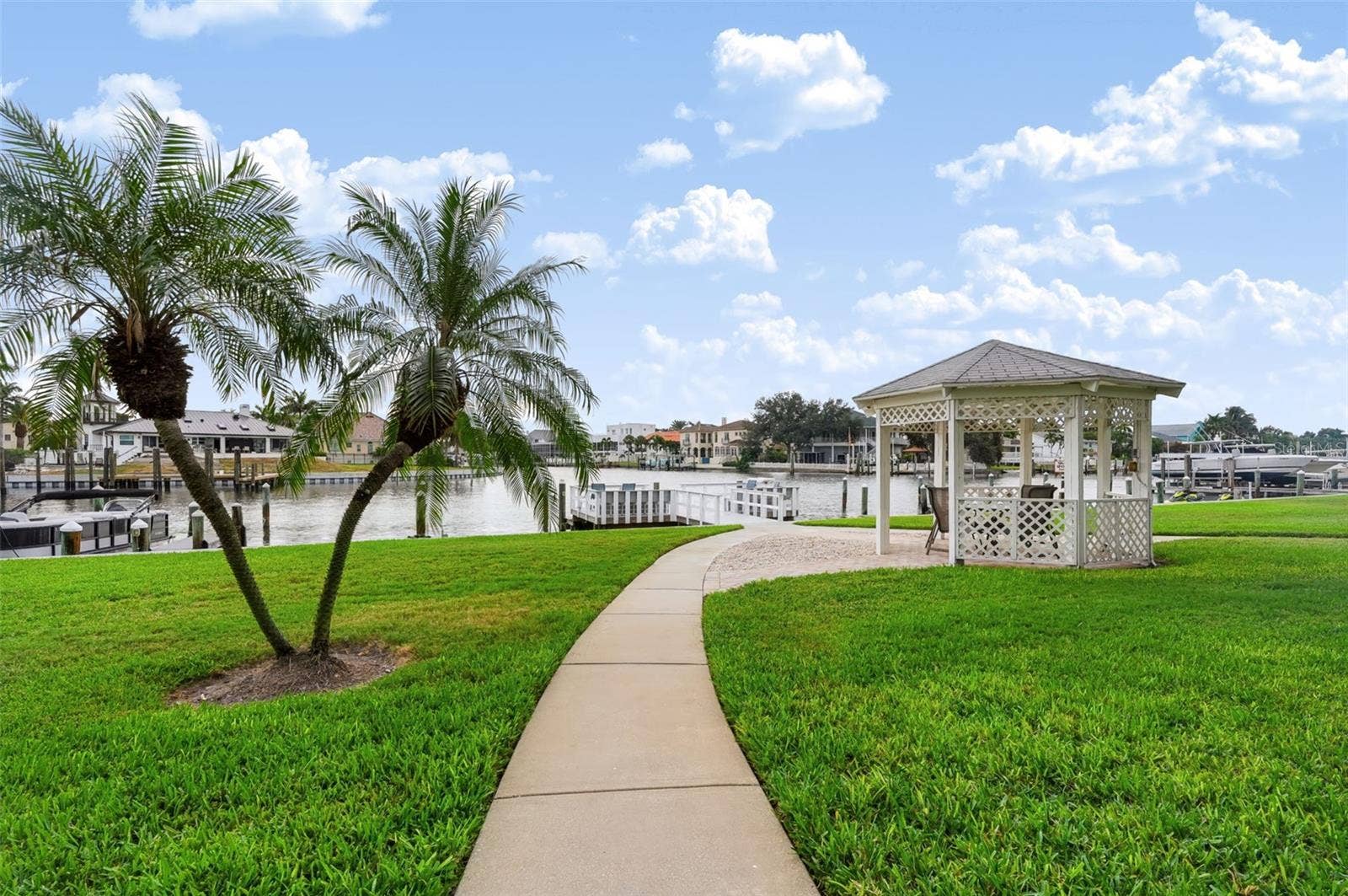 719 PINELLAS BAYWAY S, #311, St Petersburg, FL 33715 719 PINELLAS BAYWAY S, #311, St Petersburg, FL 33715