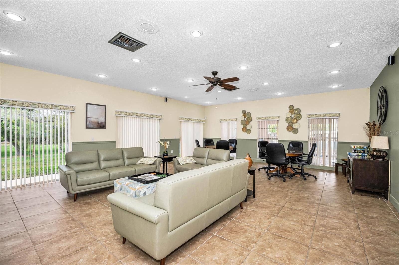 2957 FLINT DRIVE S, Clearwater, FL 33759
