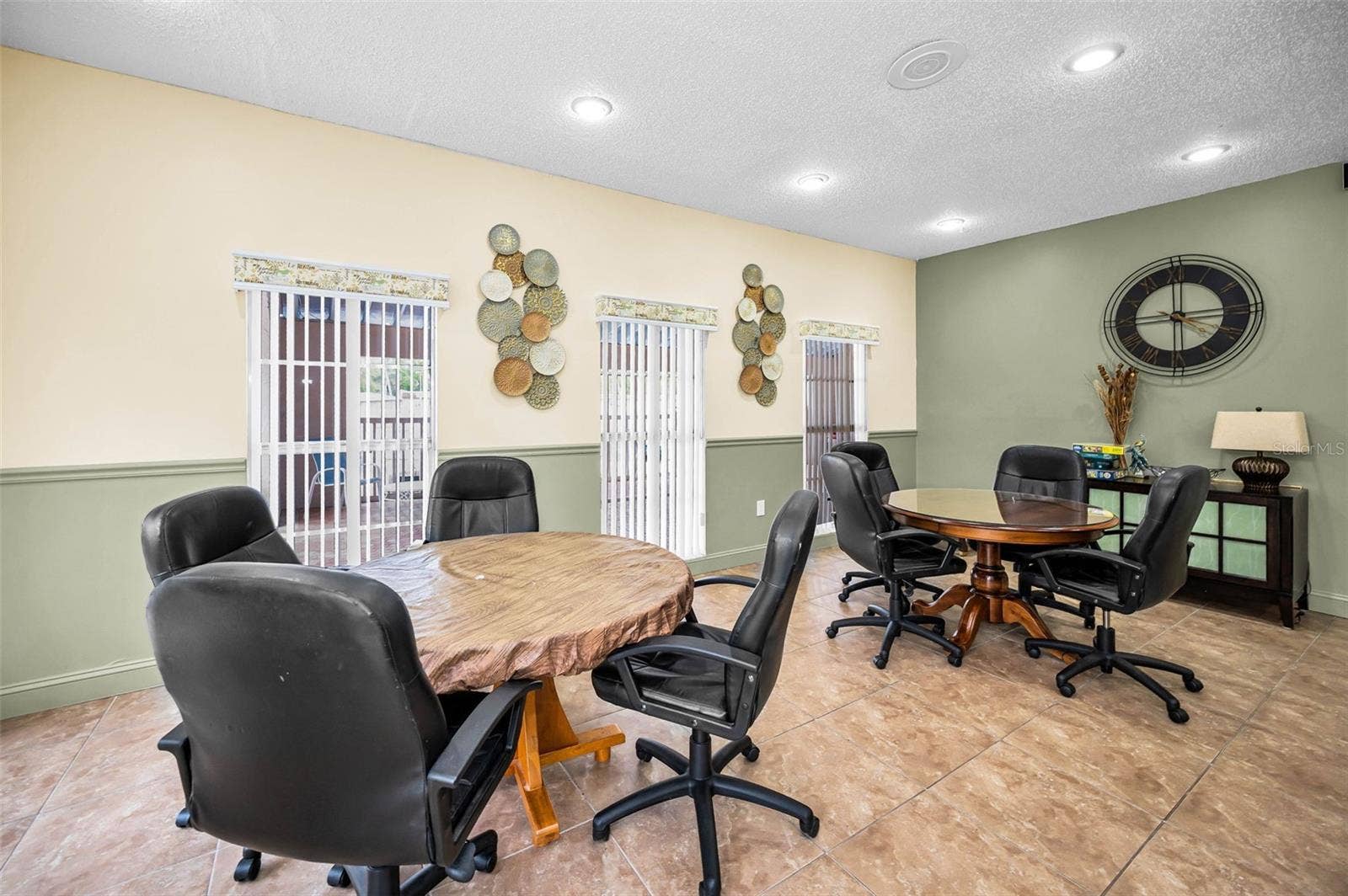 2957 FLINT DRIVE S, Clearwater, FL 33759