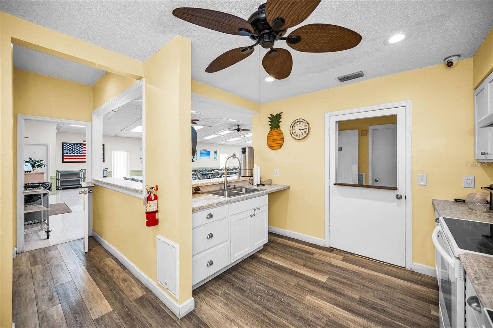 2957 FLINT DRIVE S, Clearwater, FL 33759