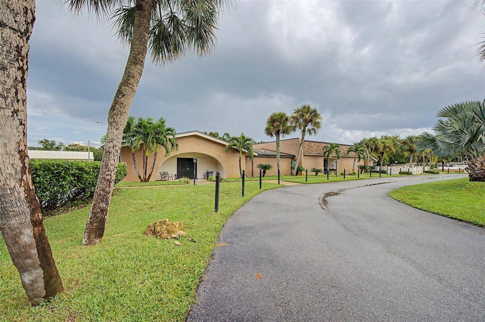 2957 FLINT DRIVE S, Clearwater, FL 33759