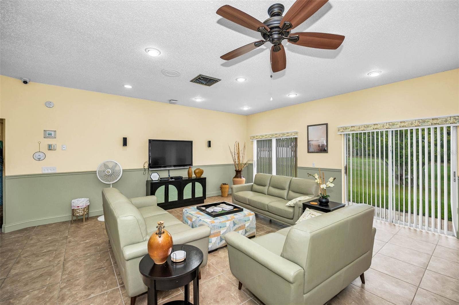2957 FLINT DRIVE S, Clearwater, FL 33759