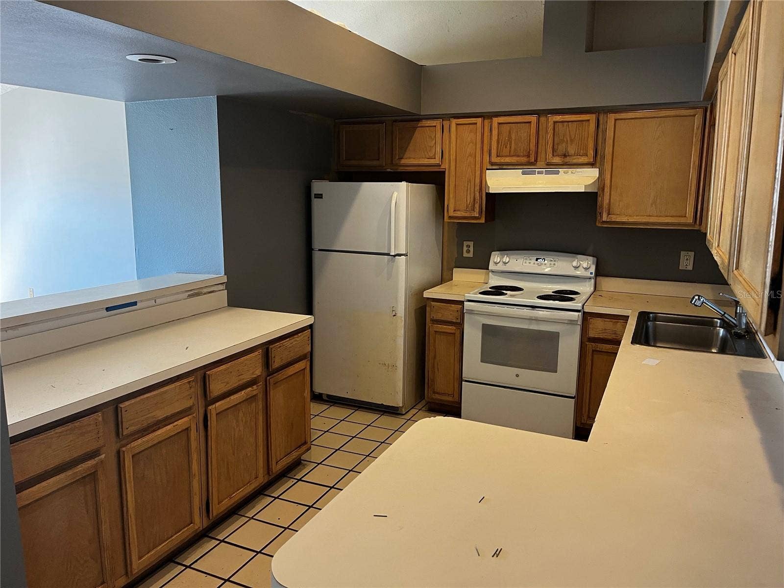 1890 FEATHER TREE CIRCLE, Clearwater, FL 33765 1890 FEATHER TREE CIRCLE, Clearwater, FL 33765