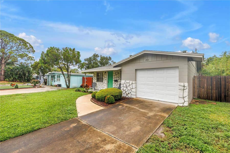 Property photo for 2511 QUINCY STREET S, St Petersburg, FL