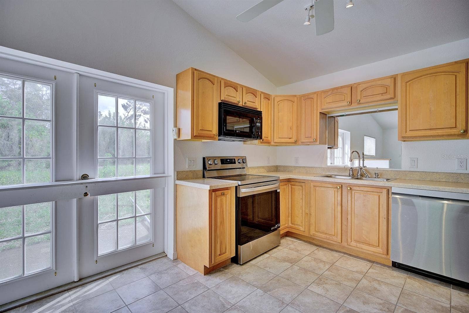 450 ROSE LN, Lake Placid, FL 33852 450 ROSE LN, Lake Placid, FL 33852