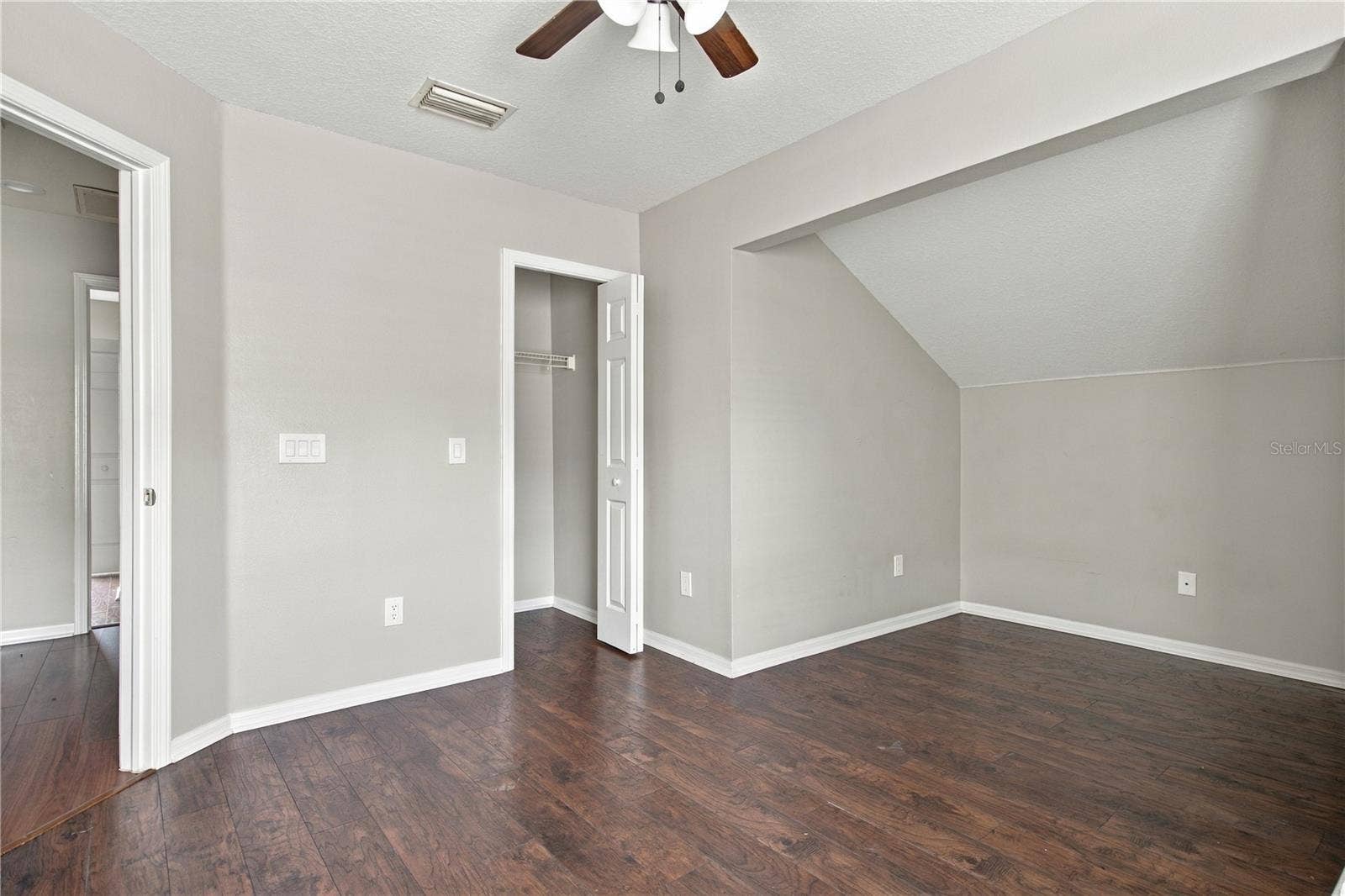 10321 AVELAR RIDGE DRIVE, Riverview, FL 33578 10321 AVELAR RIDGE DRIVE, Riverview, FL 33578
