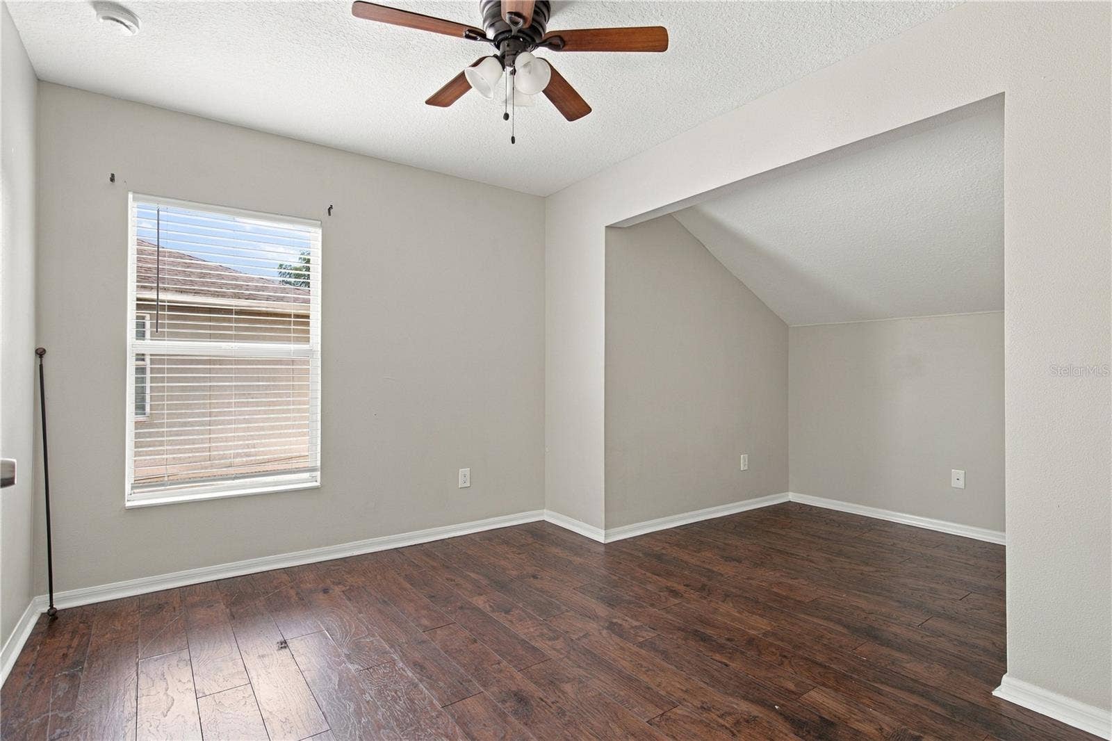 10321 AVELAR RIDGE DRIVE, Riverview, FL 33578 10321 AVELAR RIDGE DRIVE, Riverview, FL 33578