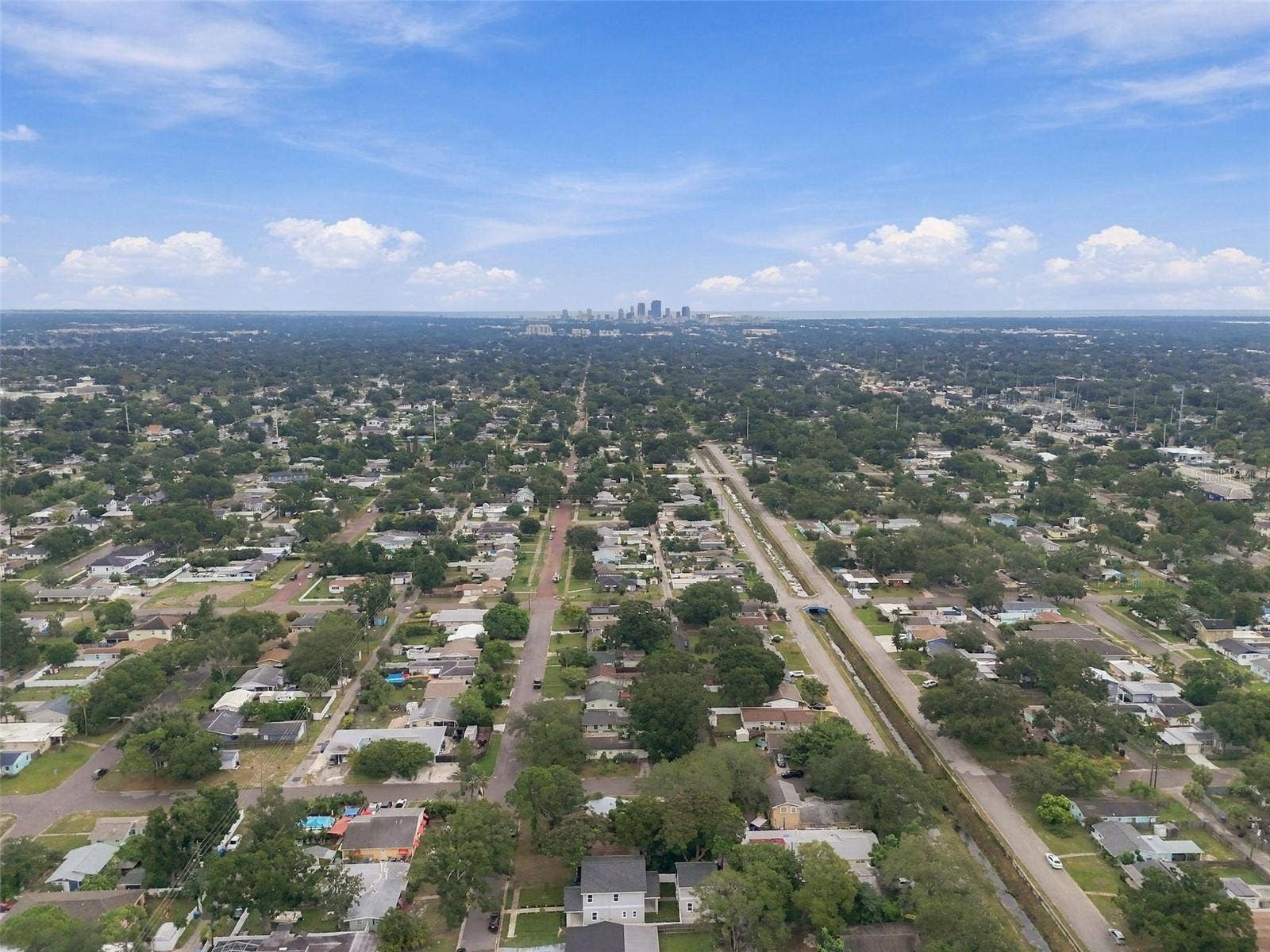 5620 3RD AVENUE N, St Petersburg, FL 33710