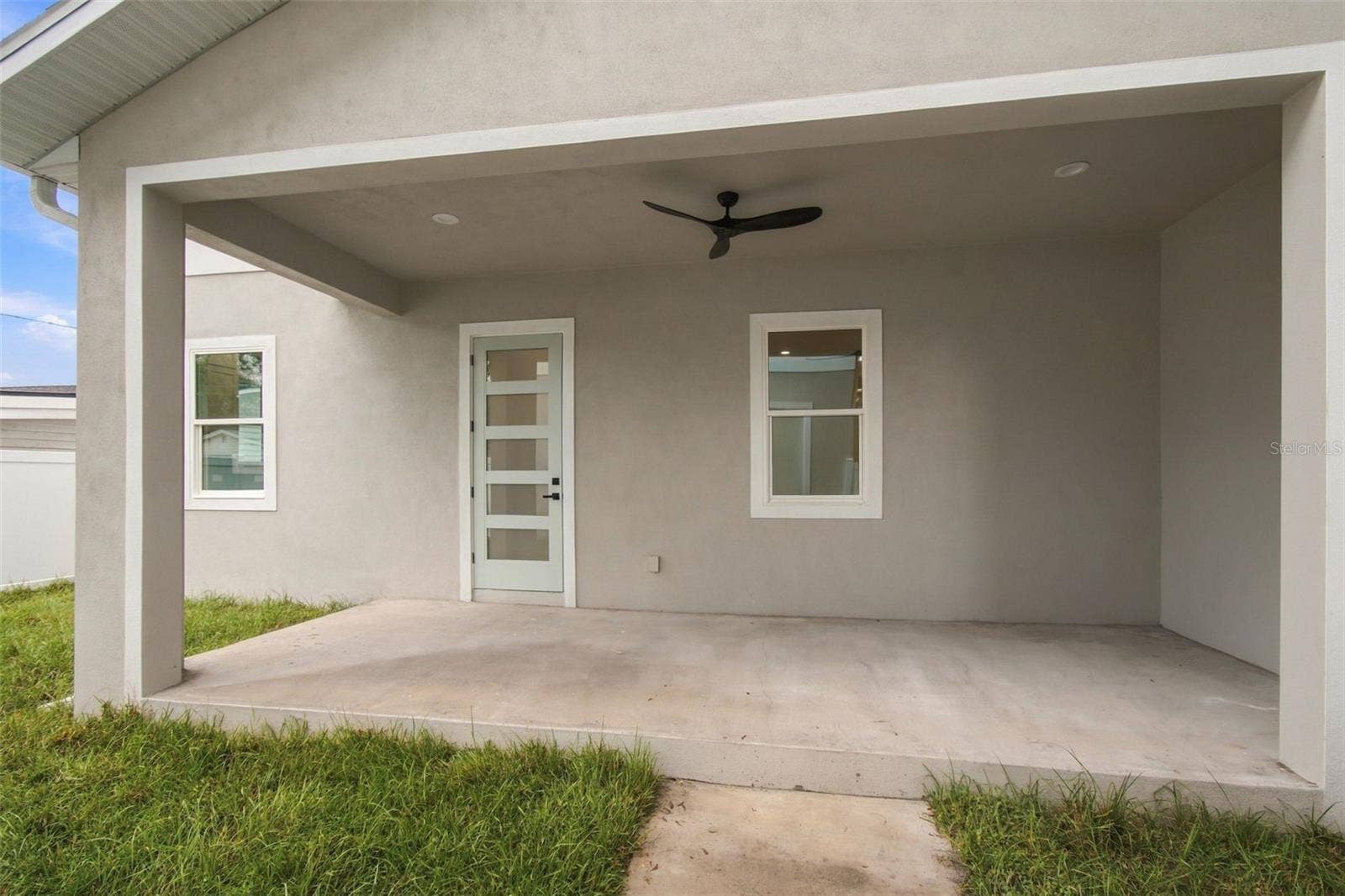 5620 3RD AVENUE N, St Petersburg, FL 33710