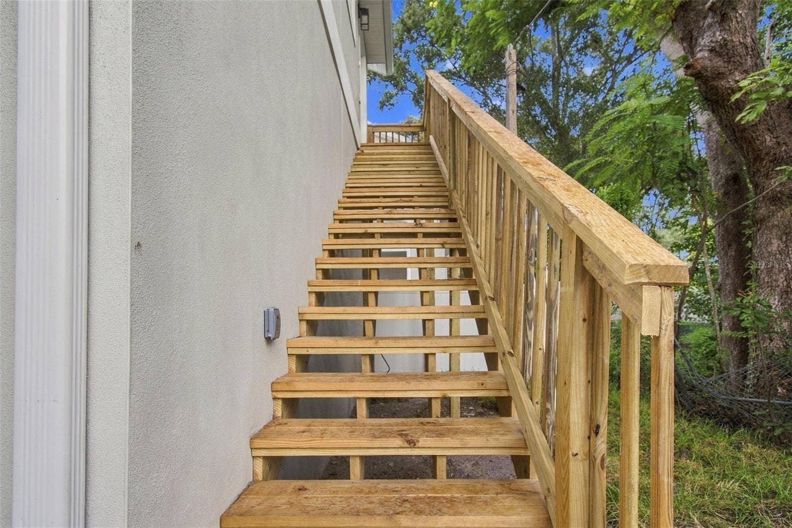 5620 3RD AVENUE N, St Petersburg, FL 33710