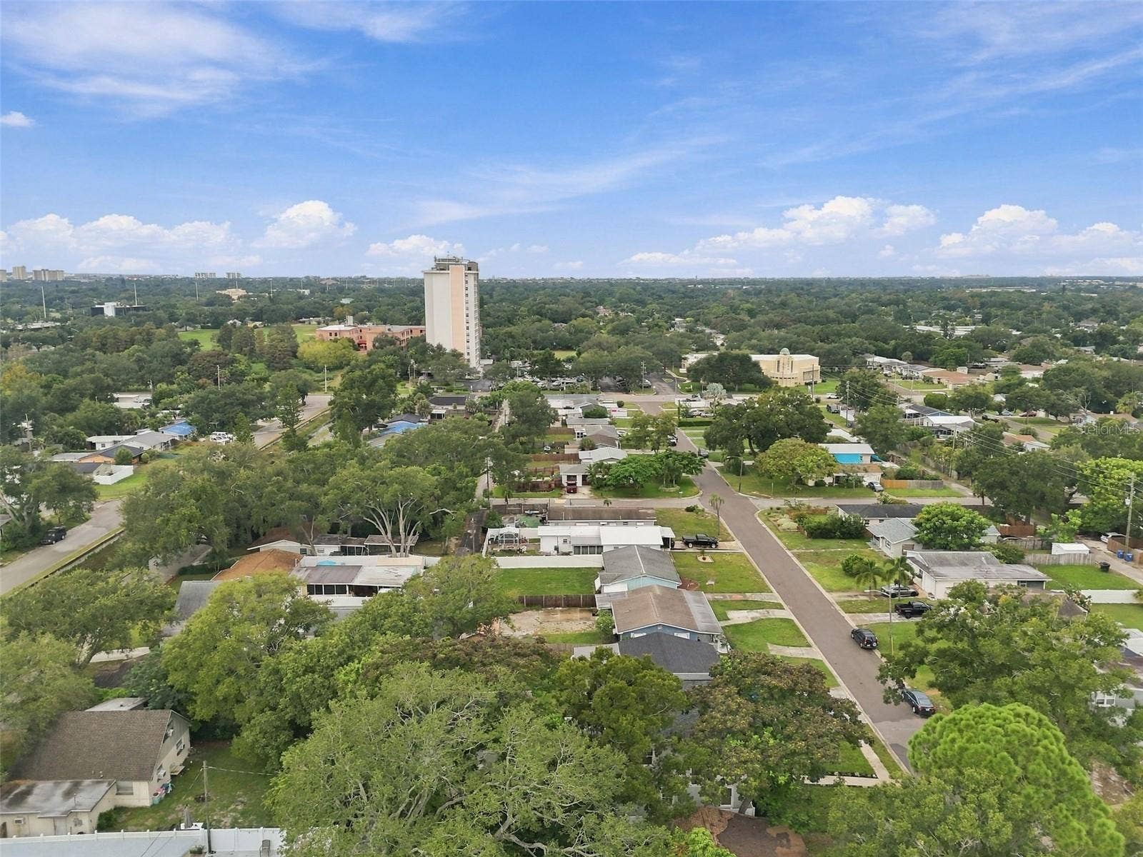 5620 3RD AVENUE N, St Petersburg, FL 33710