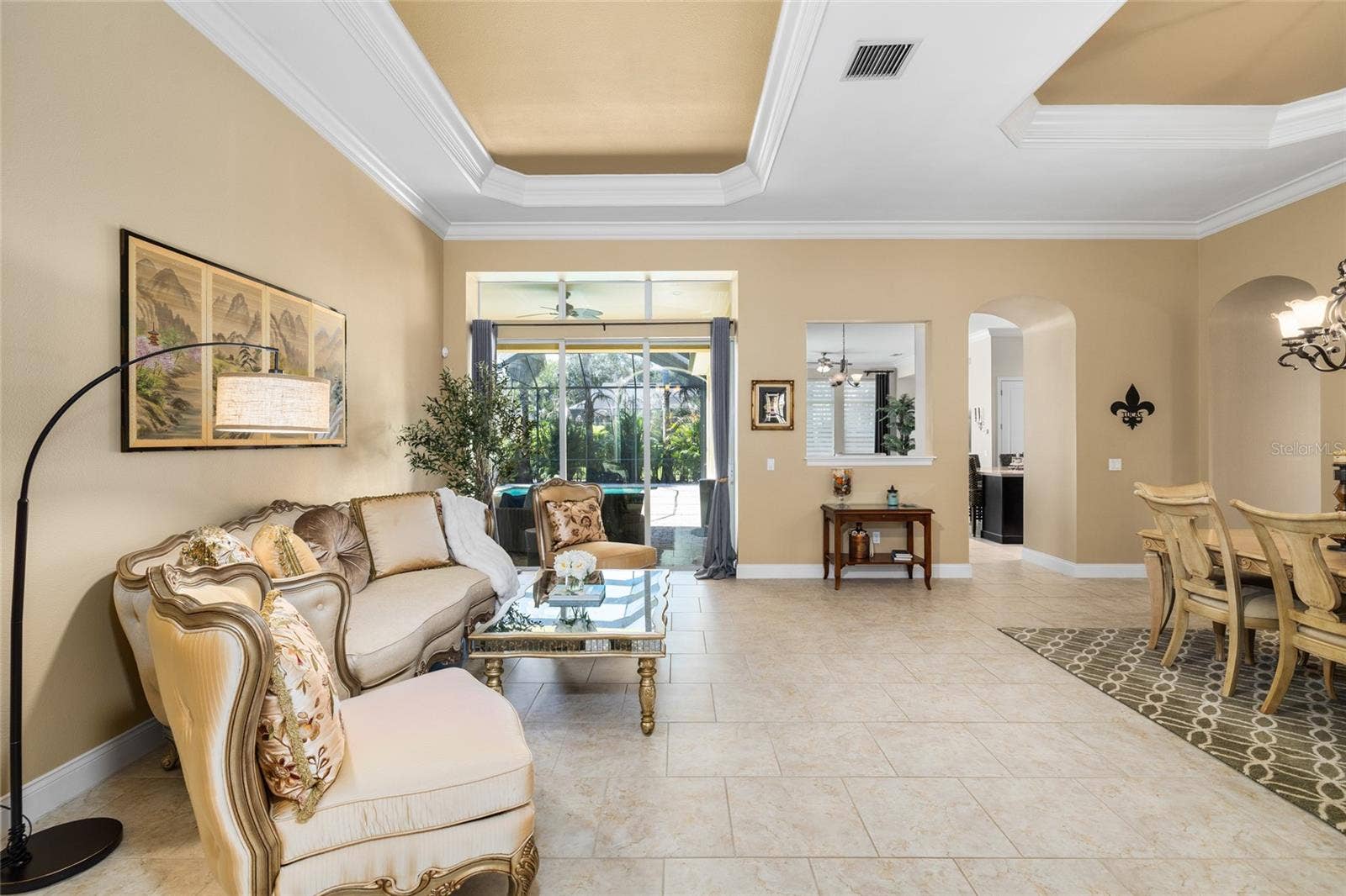 5915 ALANA LEIGH PLACE, Lithia, FL 33547 5915 ALANA LEIGH PLACE, Lithia, FL 33547