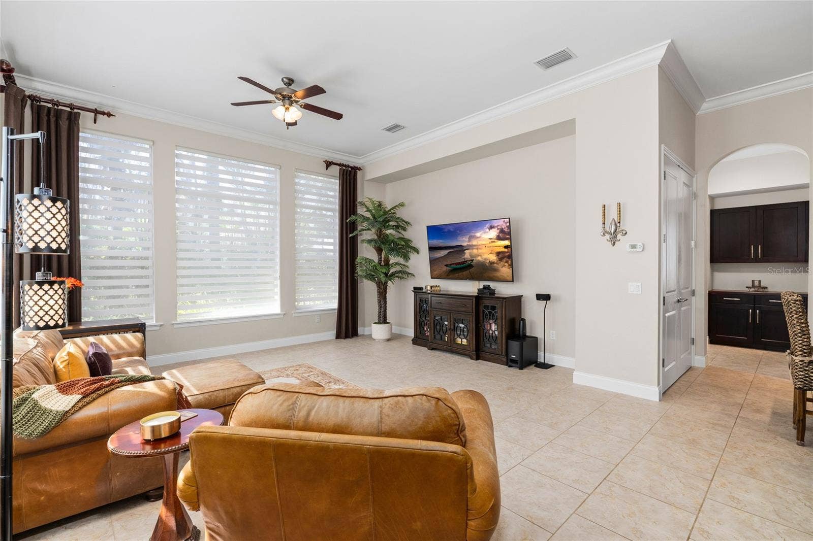 5915 ALANA LEIGH PLACE, Lithia, FL 33547 5915 ALANA LEIGH PLACE, Lithia, FL 33547