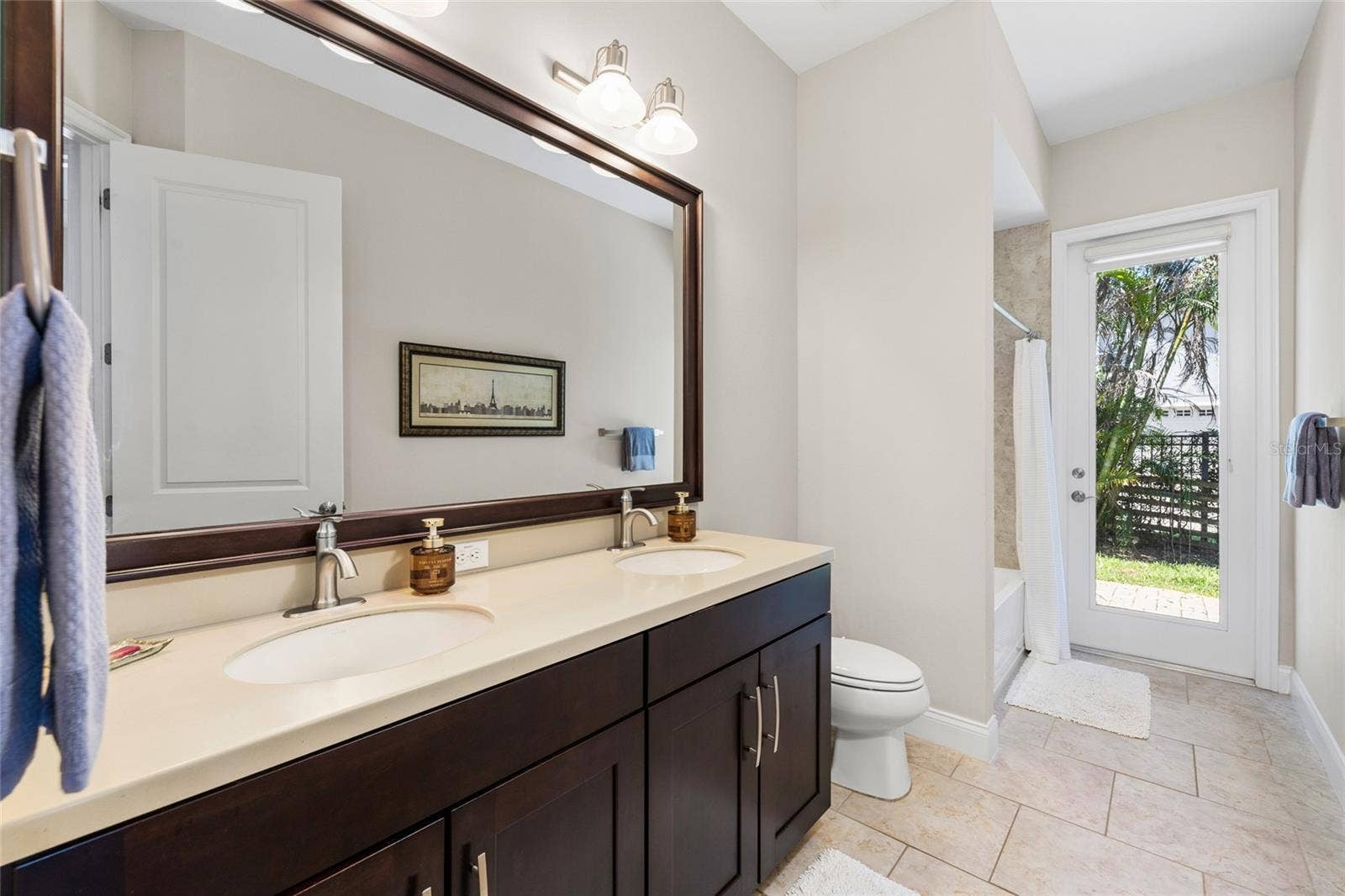 5915 ALANA LEIGH PLACE, Lithia, FL 33547 5915 ALANA LEIGH PLACE, Lithia, FL 33547