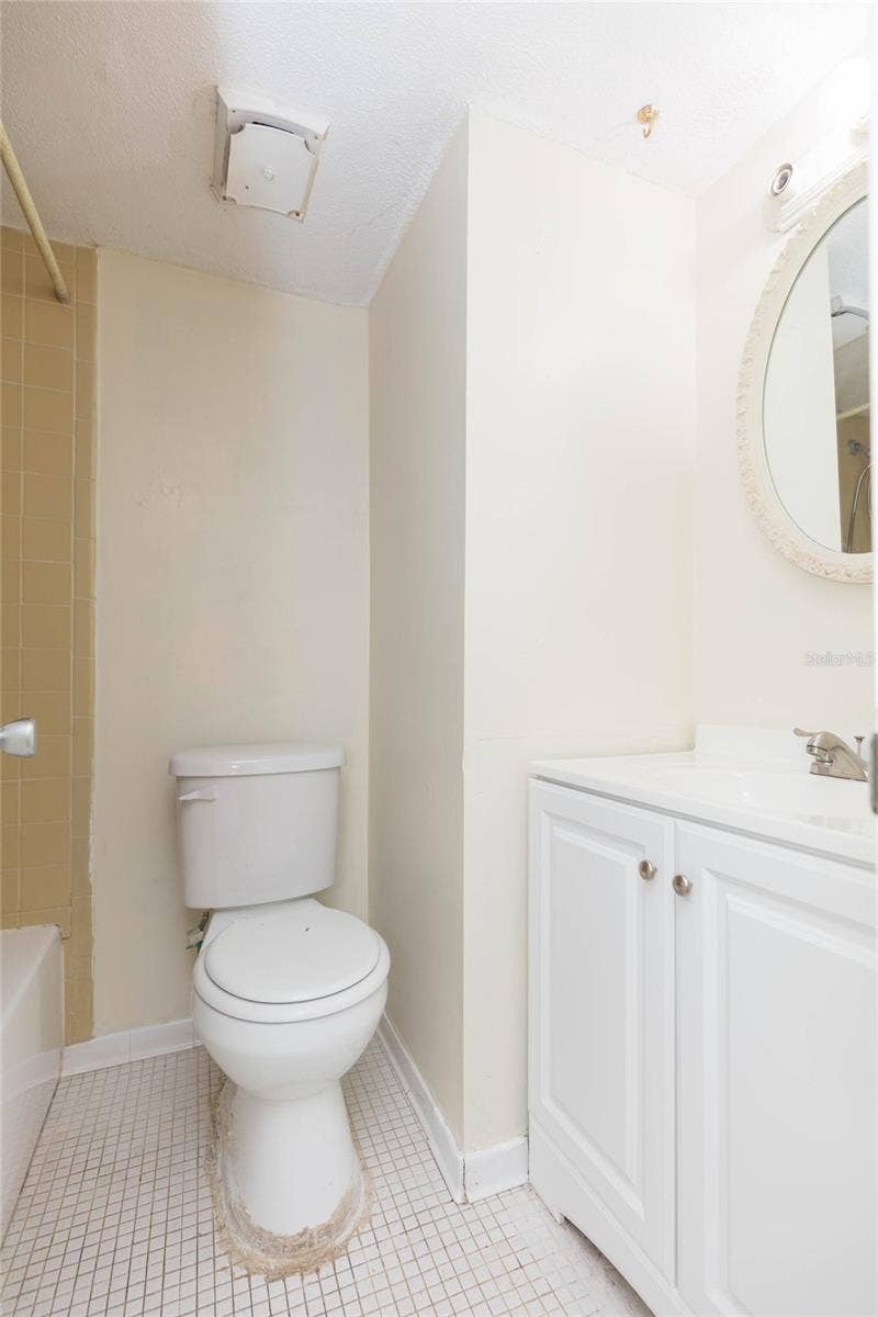 9035 WESTCHESTER CIRCLE, #133, Tampa, FL 33604