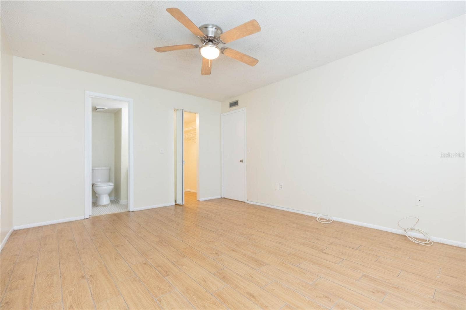 9035 WESTCHESTER CIRCLE, #133, Tampa, FL 33604