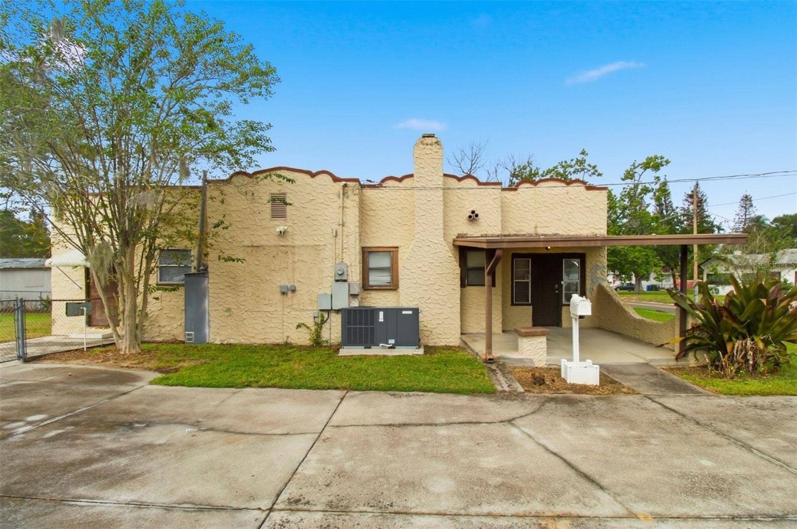 444 AVENUE I SE, Winter Haven, FL 33880 444 AVENUE I SE, Winter Haven, FL 33880