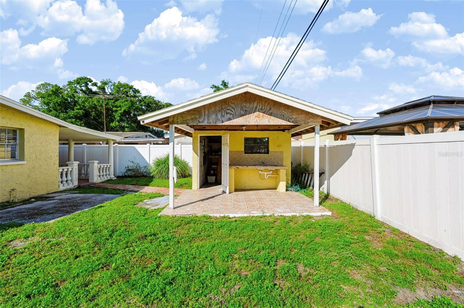 4515 W NORTH STREET, Tampa, FL 33614 4515 W NORTH STREET, Tampa, FL 33614