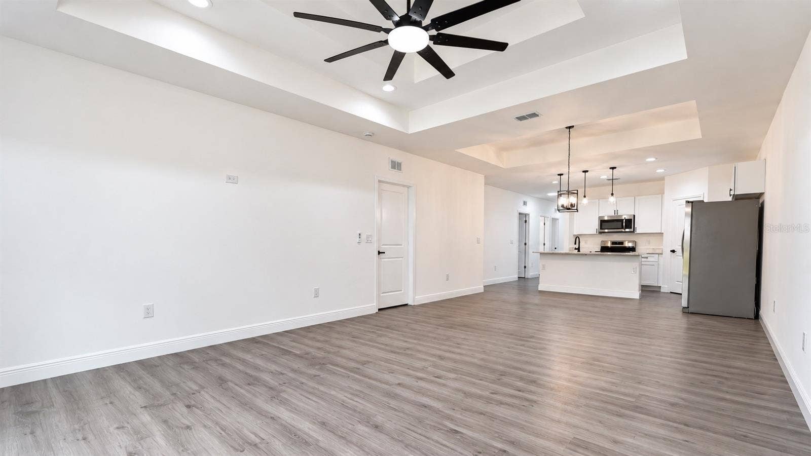 1028 S TERRY AVENUE, Lakeland, FL 33815 1028 S TERRY AVENUE, Lakeland, FL 33815