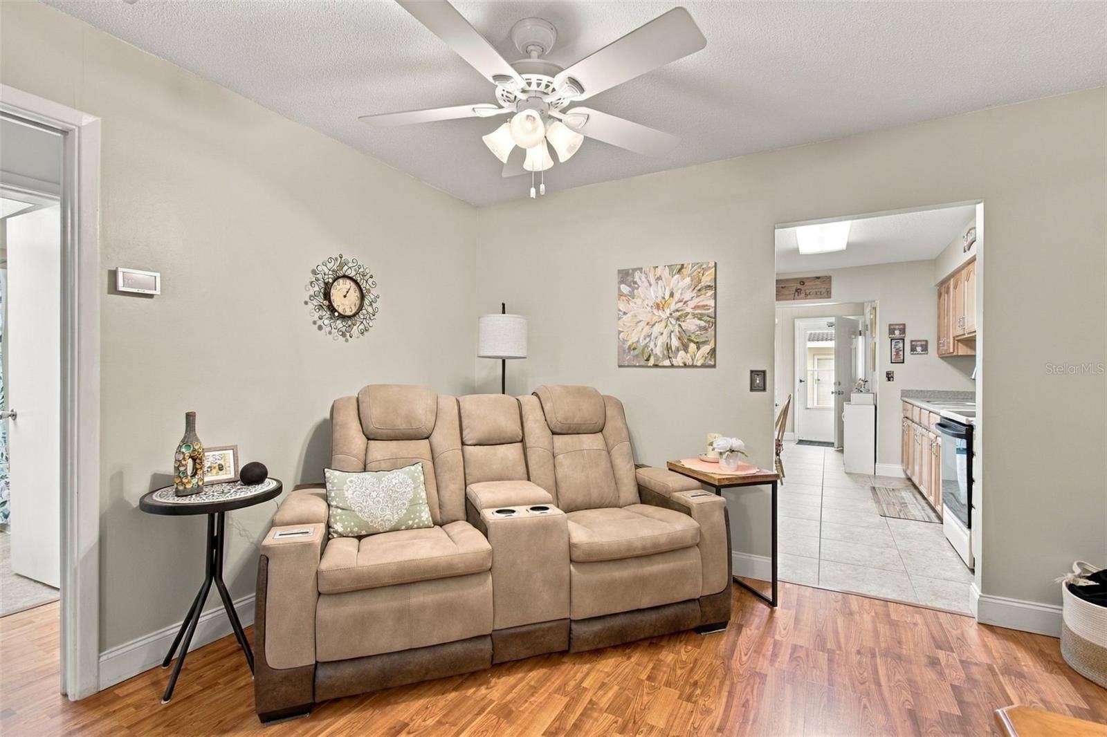 11200 102ND AVENUE, #116, Seminole, FL 33778 Living Room