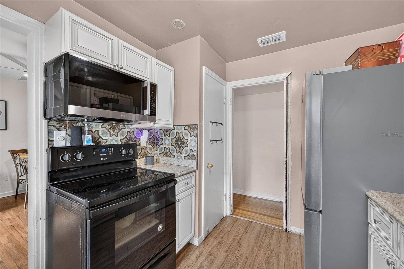 627 HOLLY PLACE, Lakeland, FL 33801 627 HOLLY PLACE, Lakeland, FL 33801