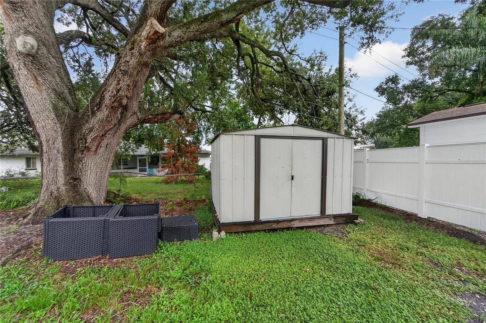 627 HOLLY PLACE, Lakeland, FL 33801 627 HOLLY PLACE, Lakeland, FL 33801
